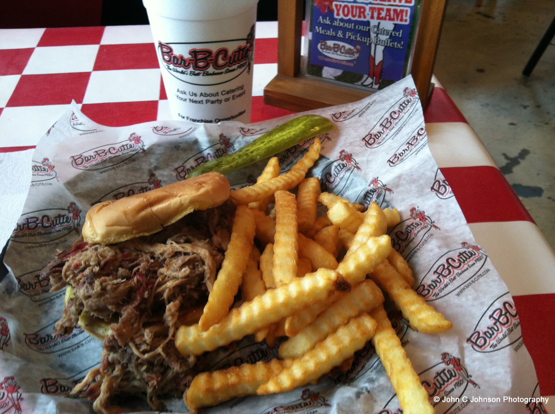 Bar-B-Cutie Smokehouse Nashville, Tennessee